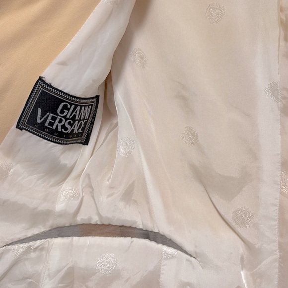 [Versace] Classic Vintage Yellow Blazer Embellished Buttons Women’s Sz 38 / US 2 - Picture 12 of 14